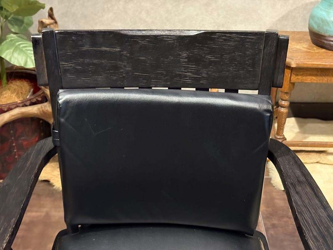 ダイニングチェア　回転式チェア　アームチェア　椅子　リビングチェア　Sn