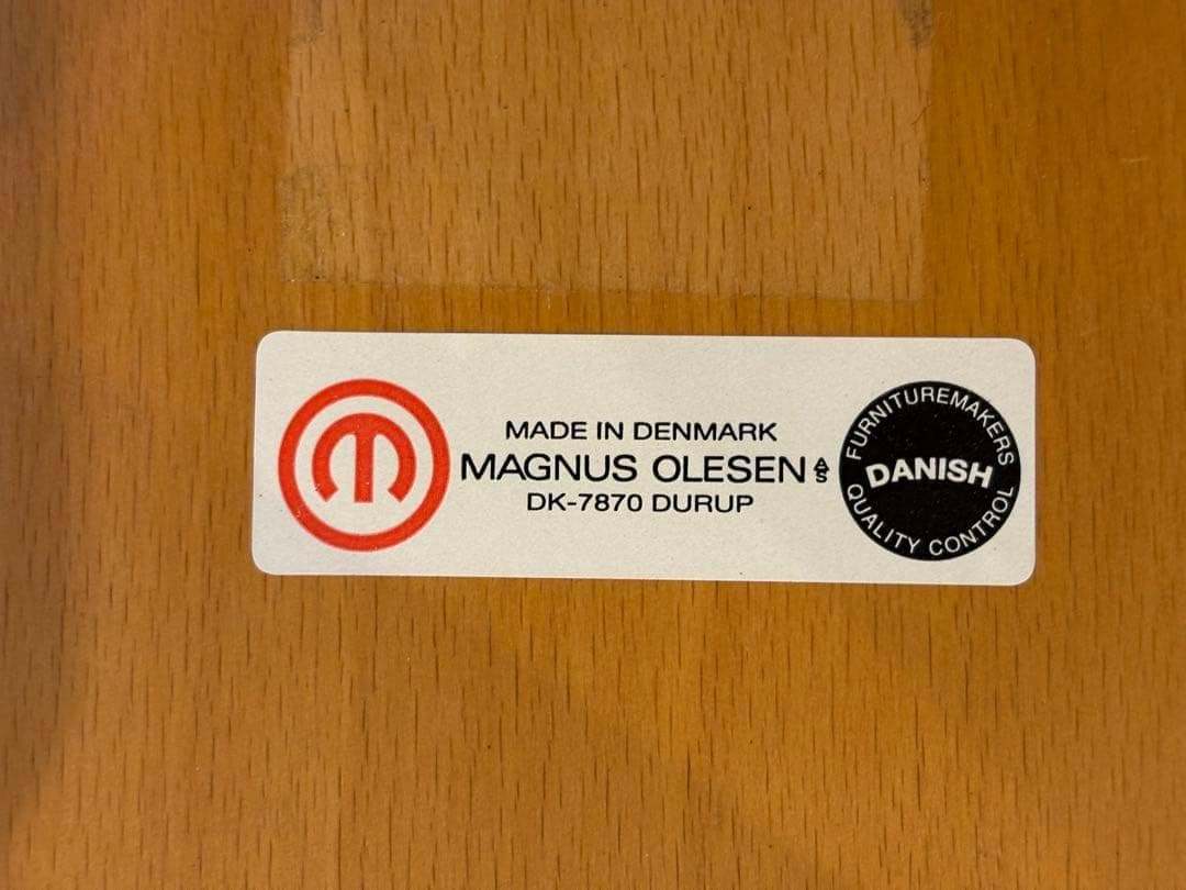 マグヌスオルセン　デンマーク　MAGNUS OLESEN アームチェア　GG