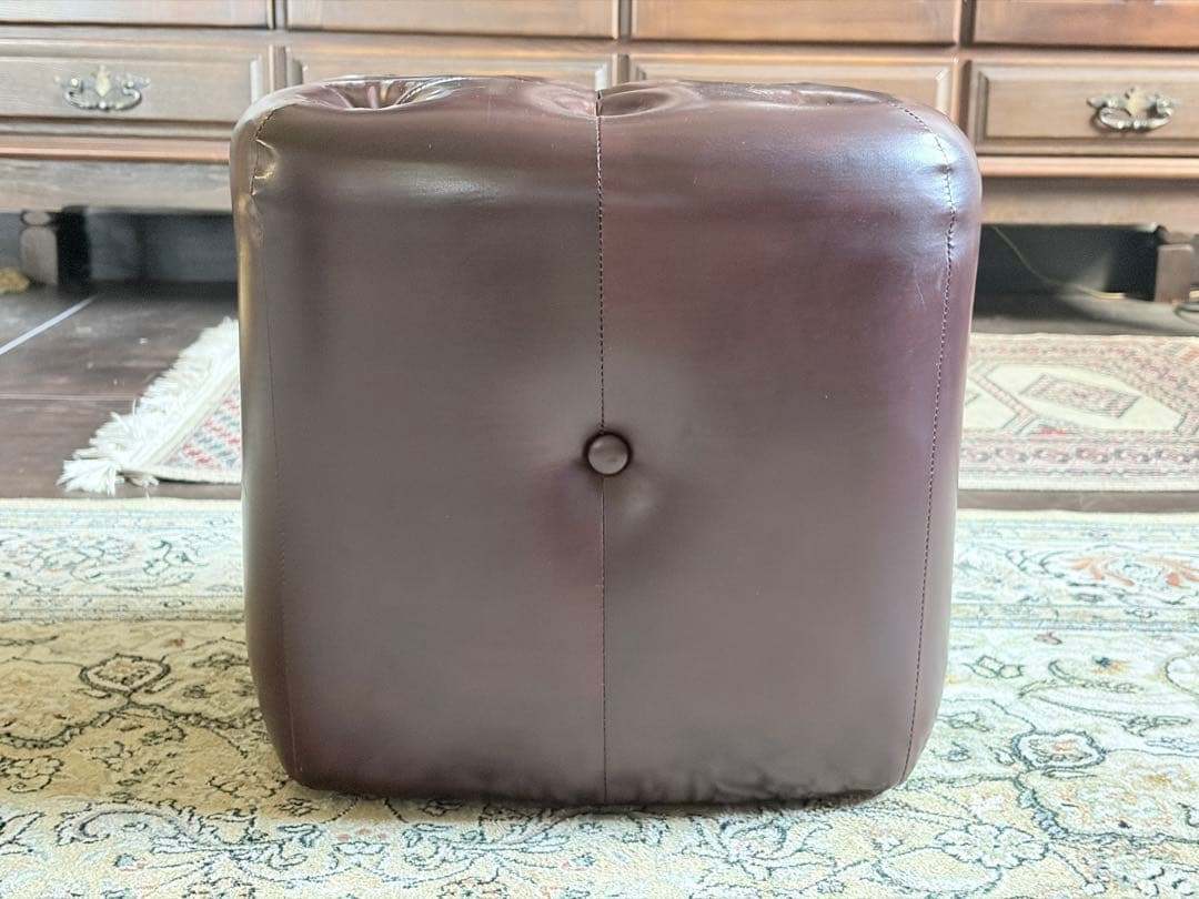ボタンダウン　ビニール　スツール　レトロ　ビンテージ　オットマン　In