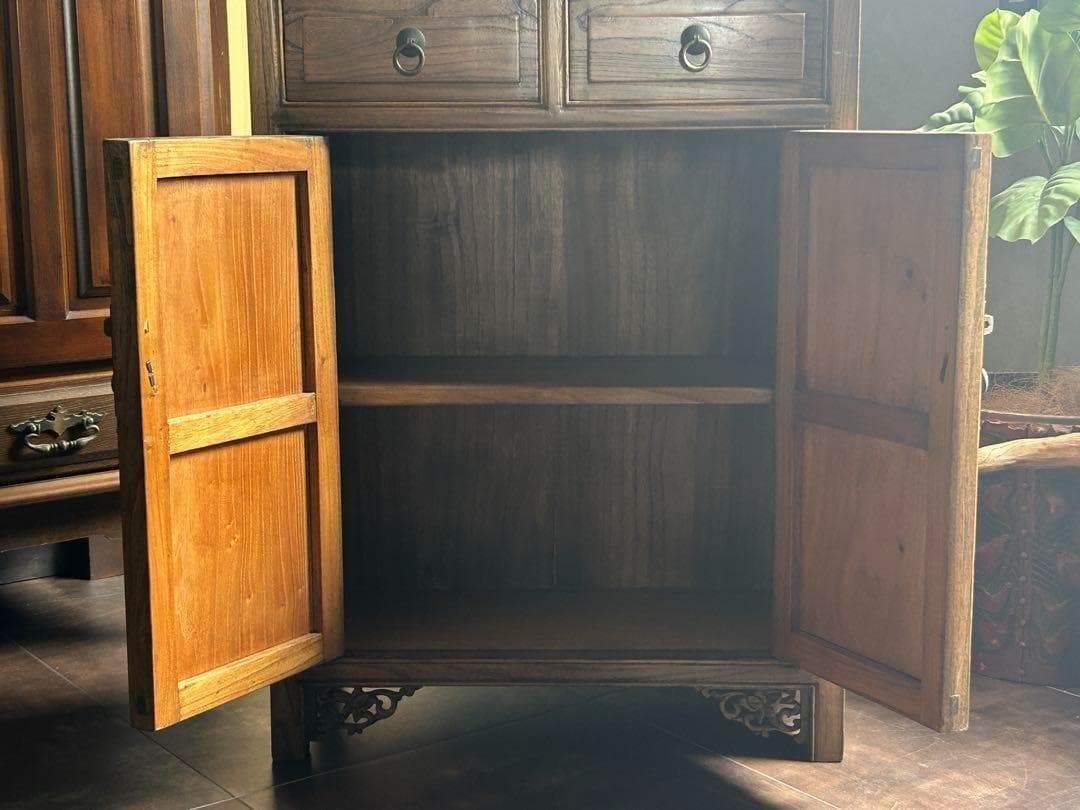 李氏朝鮮　アンティーク　キャビネット　無垢材　サイドボード　レトロ　棚　GH