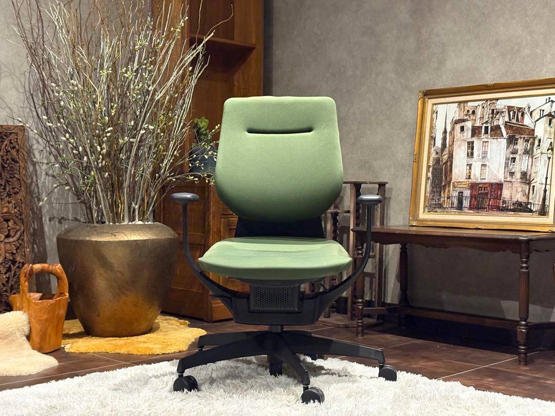 ②KOKUYO コクヨ　デスクチェア　オフィスチェア　イングチェア　H