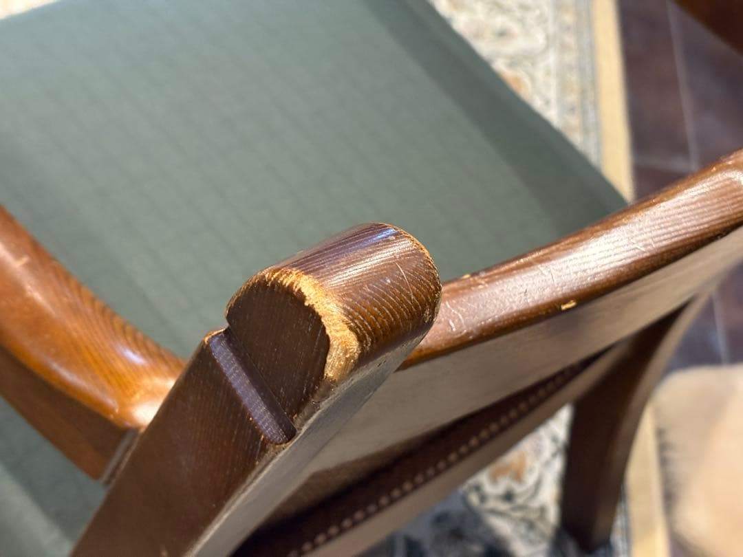 ①飛騨産業 キツツキマーク アームチェア ダイニングチェア リメイク IZ