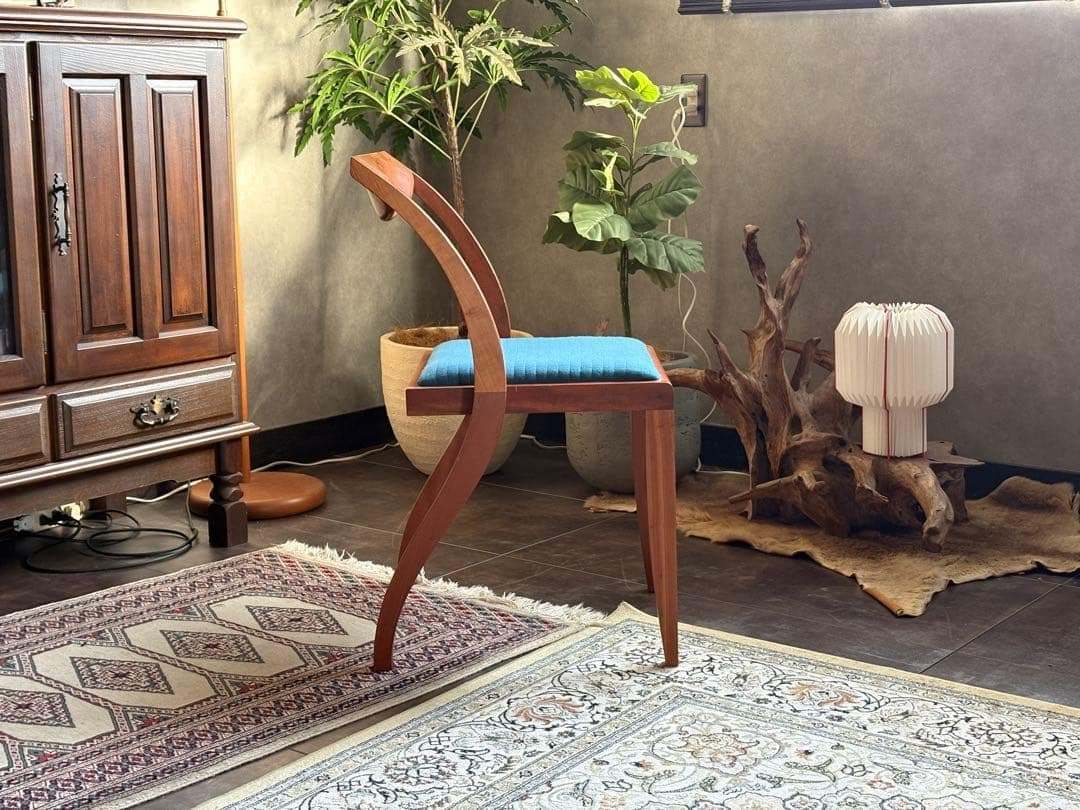 尾州生地　Porada　ACTUS 木製チェア　椅子　イタリア家具　レトロ　nZ