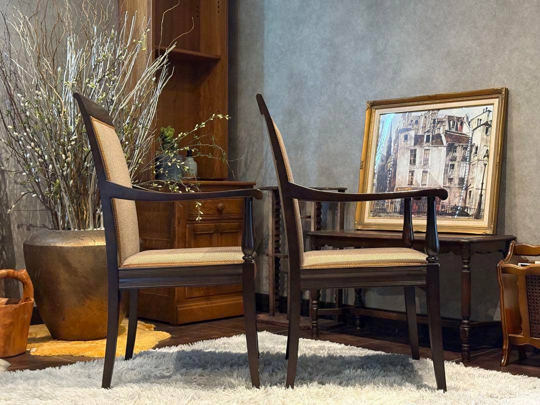 ②ダイニングチェア　アームチェア　アンティーク　ヴィンテージ　ビンテージ　IR