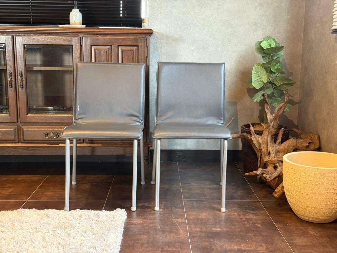 ①リーンロゼ　ligne roset ブラック　レザーチェア　2脚セット　YZ