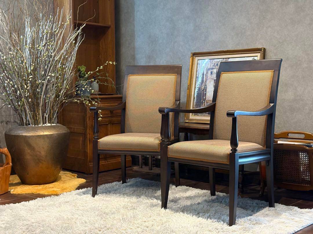 ②ダイニングチェア　アームチェア　アンティーク　ヴィンテージ　ビンテージ　IR