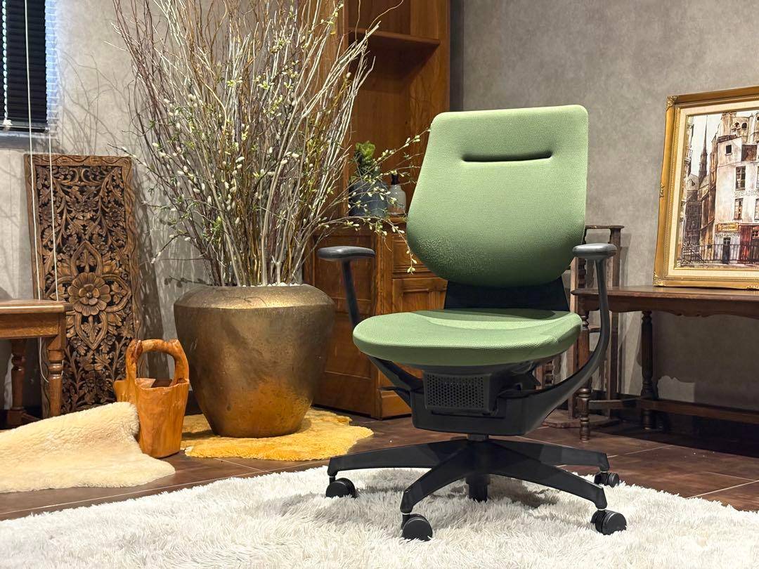 ①KOKUYO コクヨ　デスクチェア　オフィスチェア　イングチェア　H