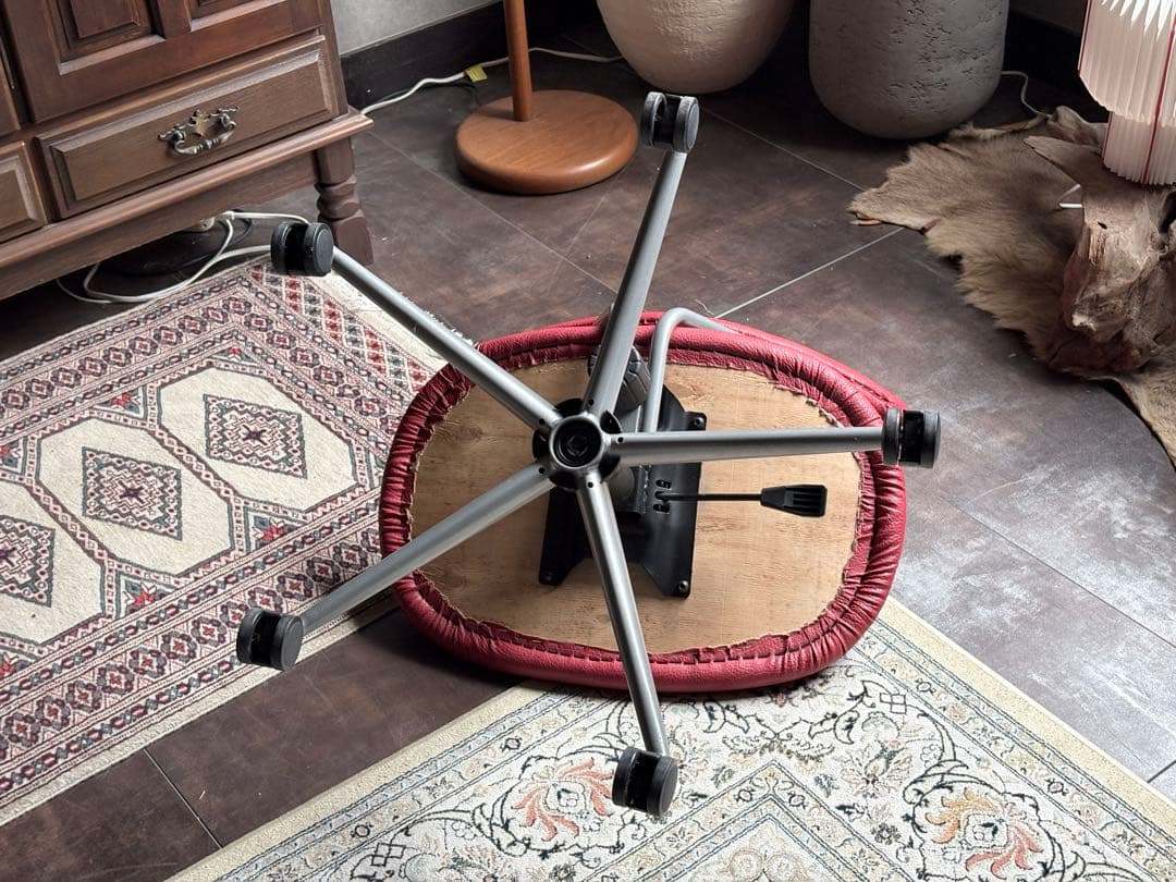 昭和レトロ　レトロフューチャー　デスクチェア　合皮　ビンテージ　モダン　IG