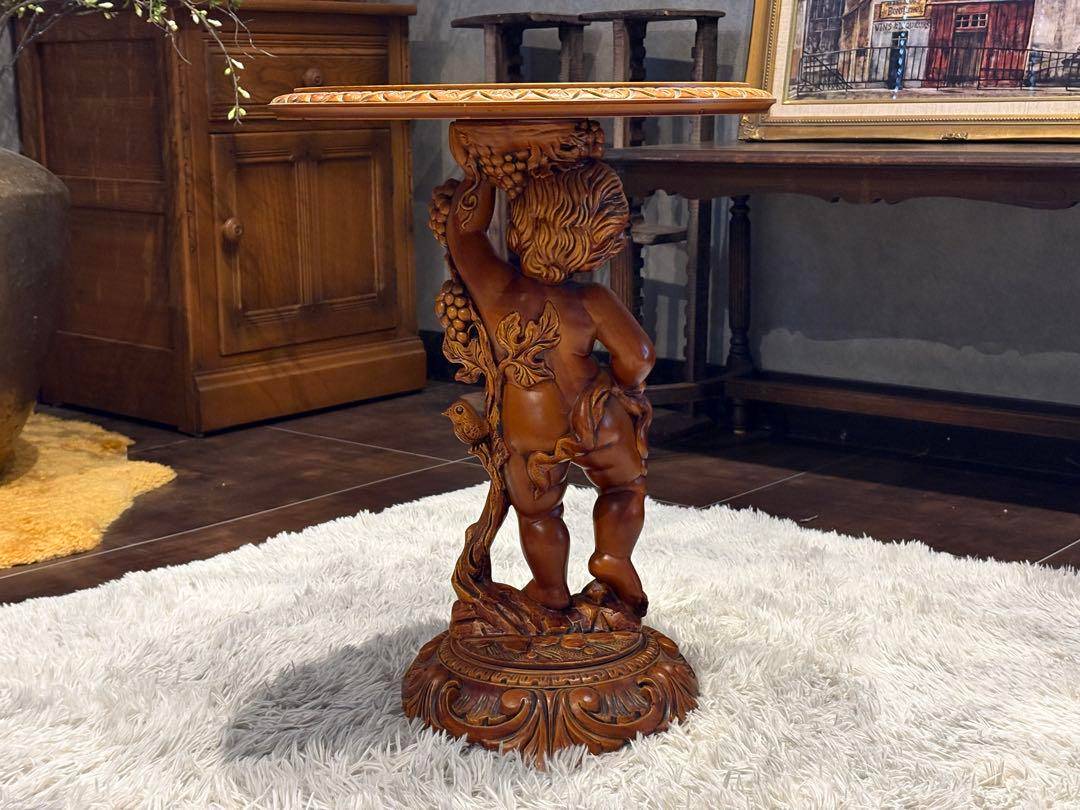 ヨーロピアン　クラシック　木彫　丸テーブル　ラウンドテーブル　アンティーク　YZ