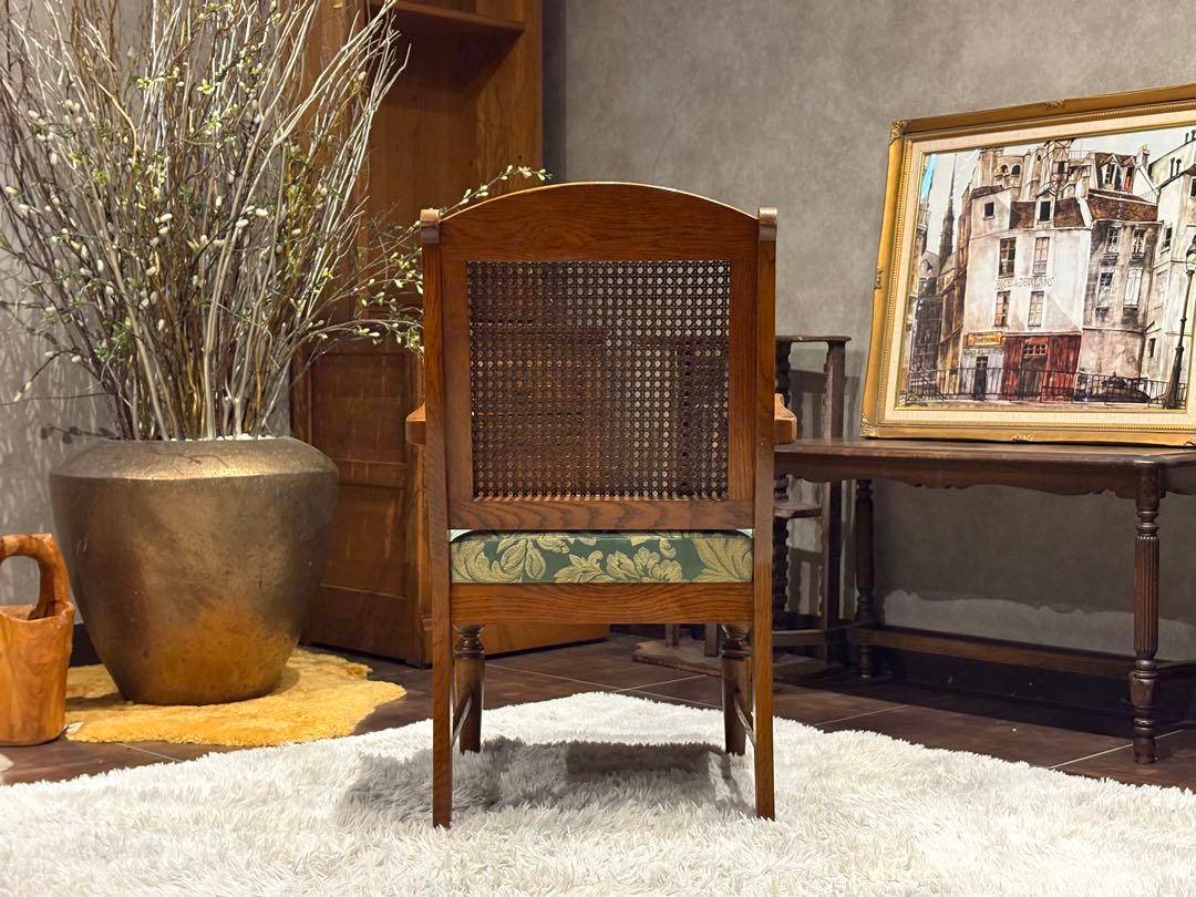 ダイニングチェア　アームチェア　三越ブルージュ　アンティーク　ビンテージ　nZ