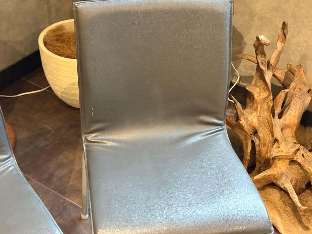 ①リーンロゼ　ligne roset ブラック　レザーチェア　2脚セット　YZ
