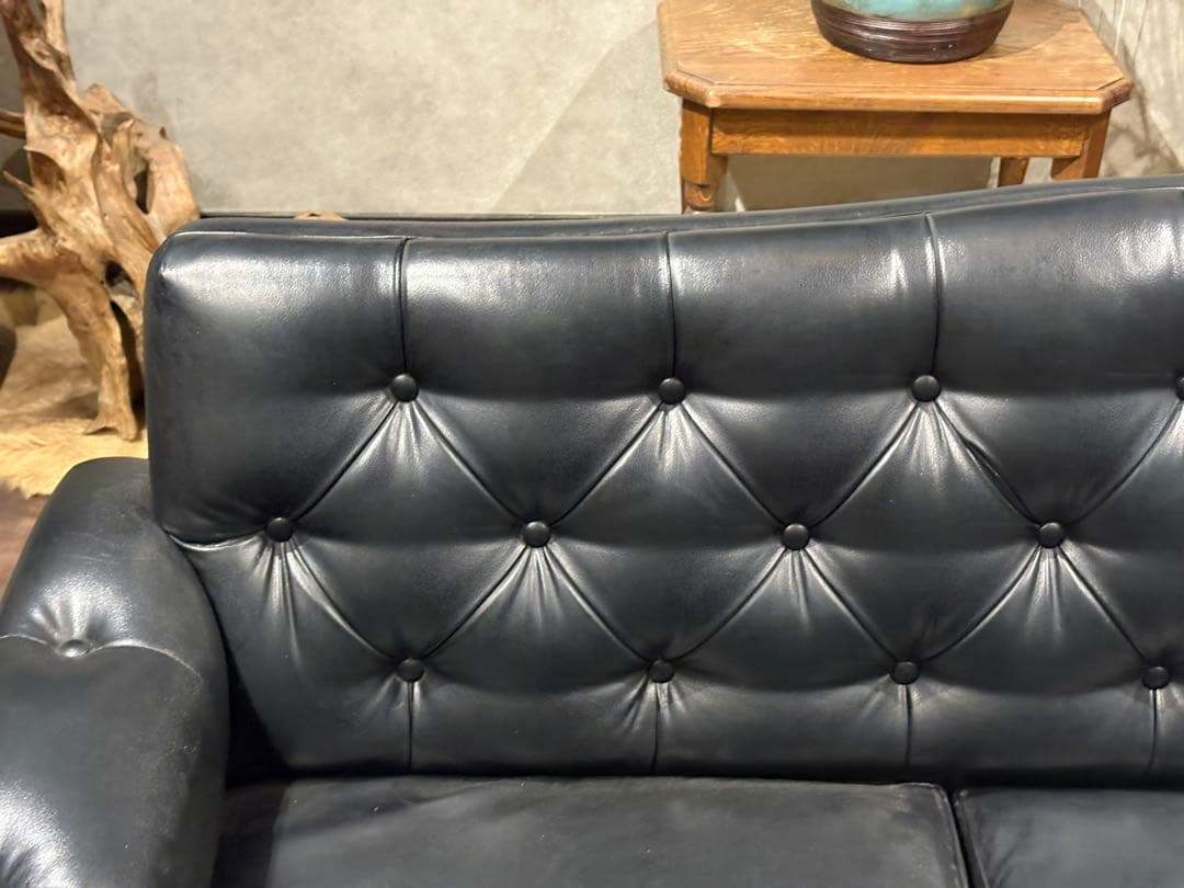 karimoku カリモク　3人掛けソファ　3Pソファ　ボタンダウン　本革　IZ