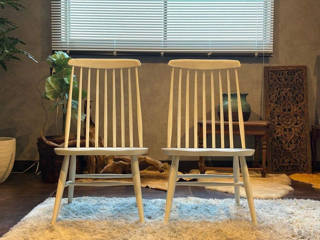 ①太平 ウィンザーチェア　ホワイト　ゴールドスミスチェア　2脚セット　IZ