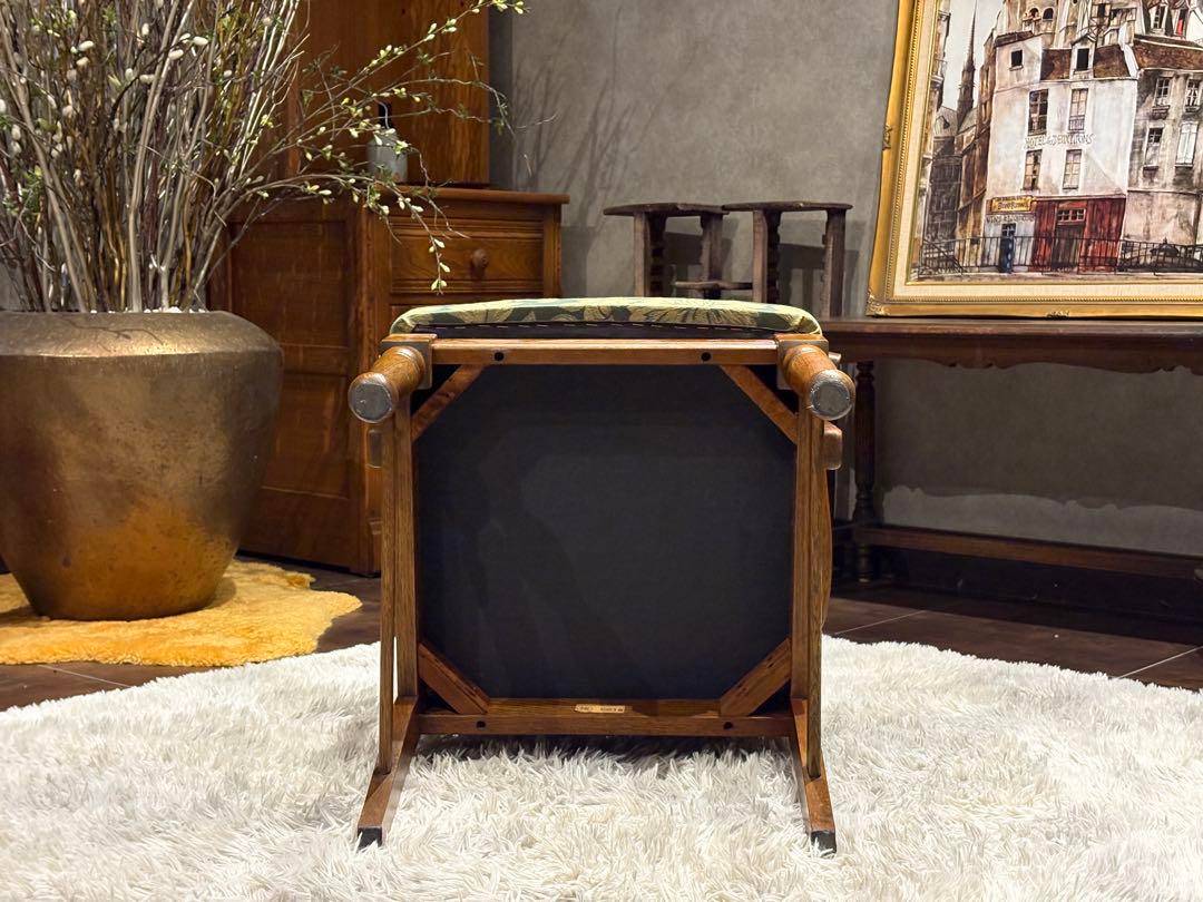 ダイニングチェア　アームチェア　三越ブルージュ　アンティーク　ビンテージ　nZ