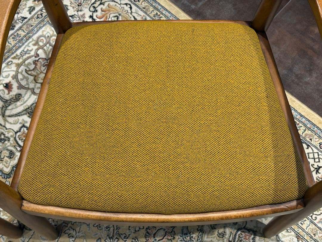 ①ハンス・J・ウェグナー ザ・チェア リプロダクト リメイク ビンテージ IZ