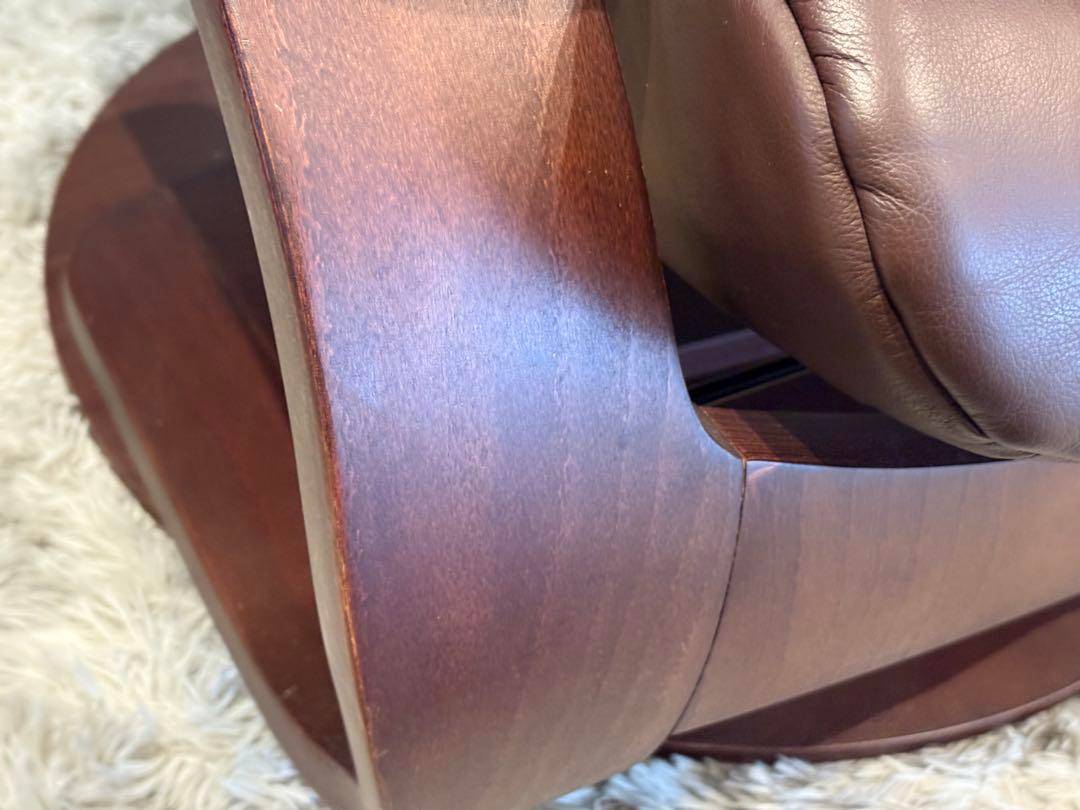 Hjellegjerde　イエリアーダ　リクライニング　パーソナルソファ　YZ