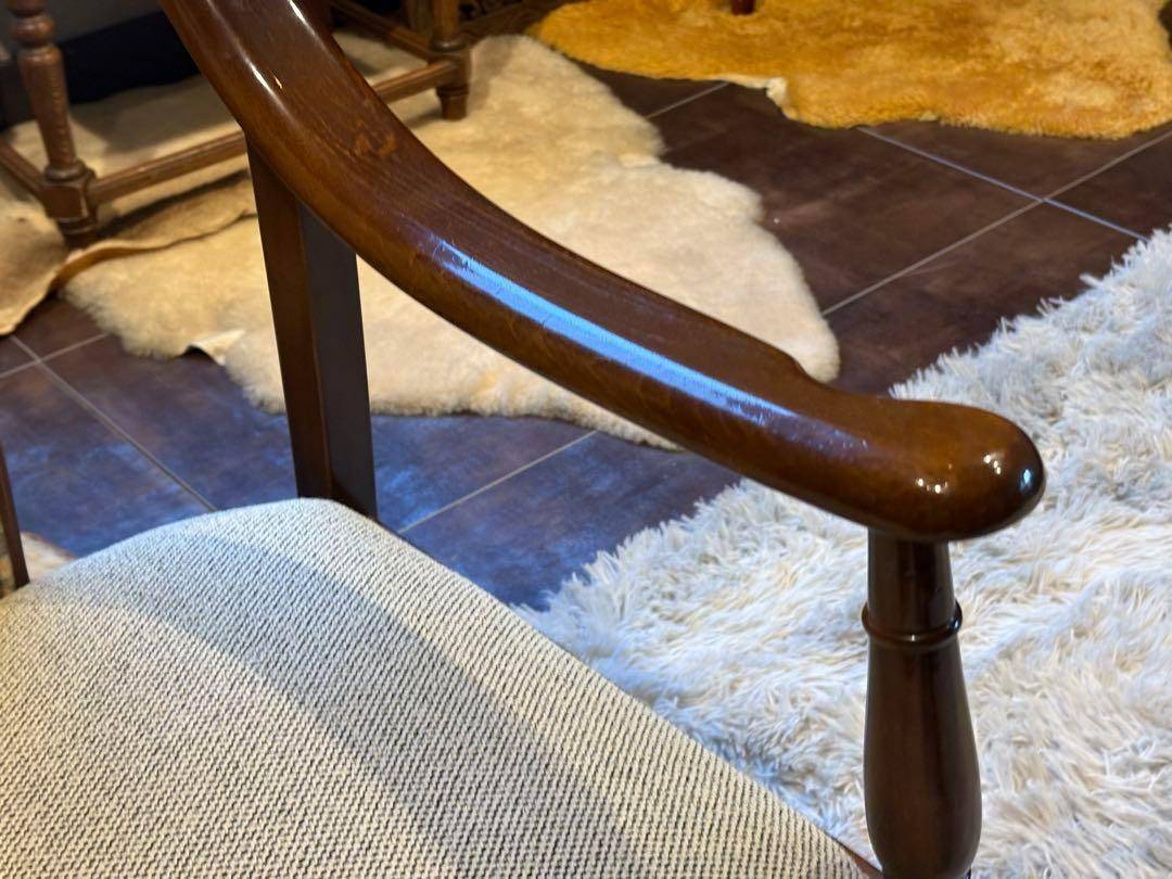 ①　リメイク品　尾州生地　ホワイト座面　カリモク　コロニアル　アームソファ　N