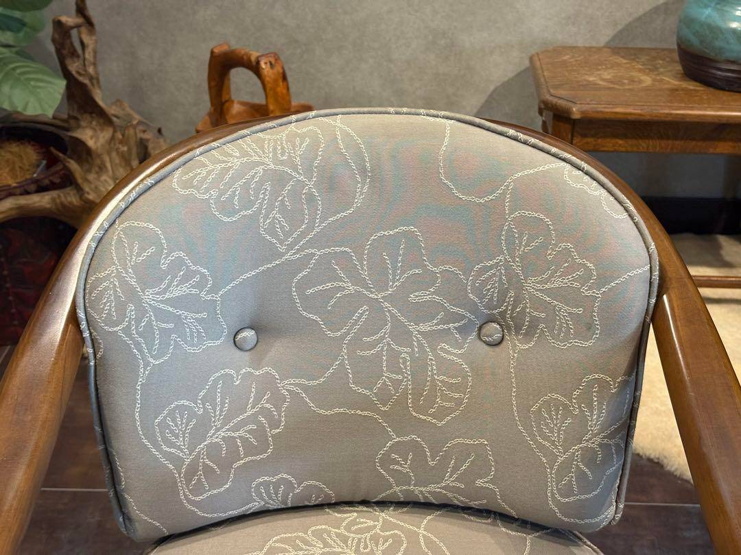 ②カリモク　karimoku アームチェア　アンティーク　ヴィンテージ